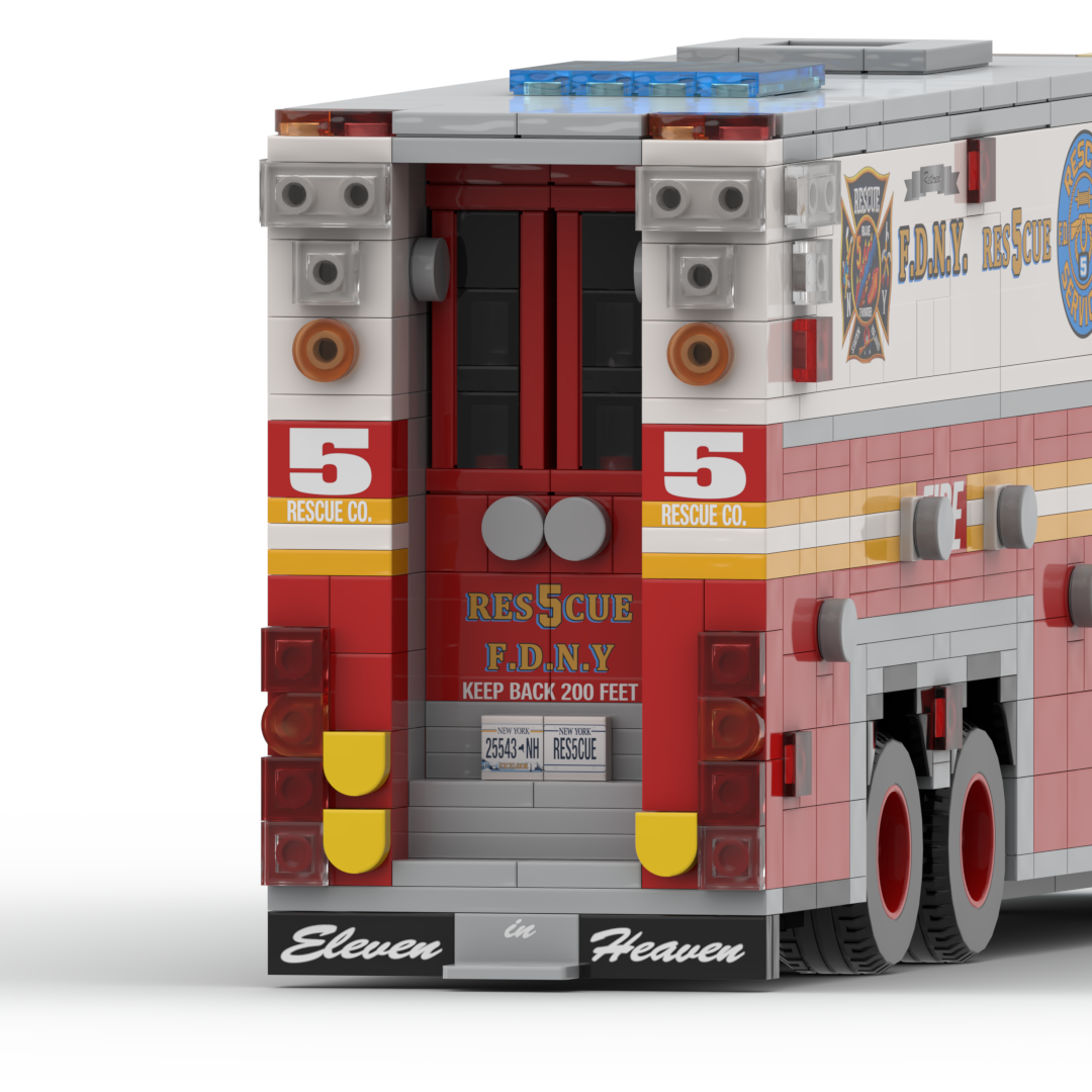 FDNY Rescue 5 | 1996 HME 1871 / Saulsbury Heavy Rescue brick model, view 3
