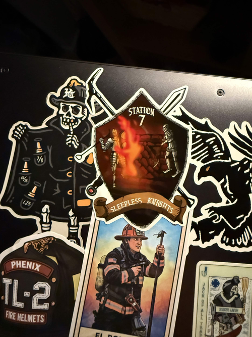 Station 7 - "Sleepless Knights" Sticker brick model, view 2